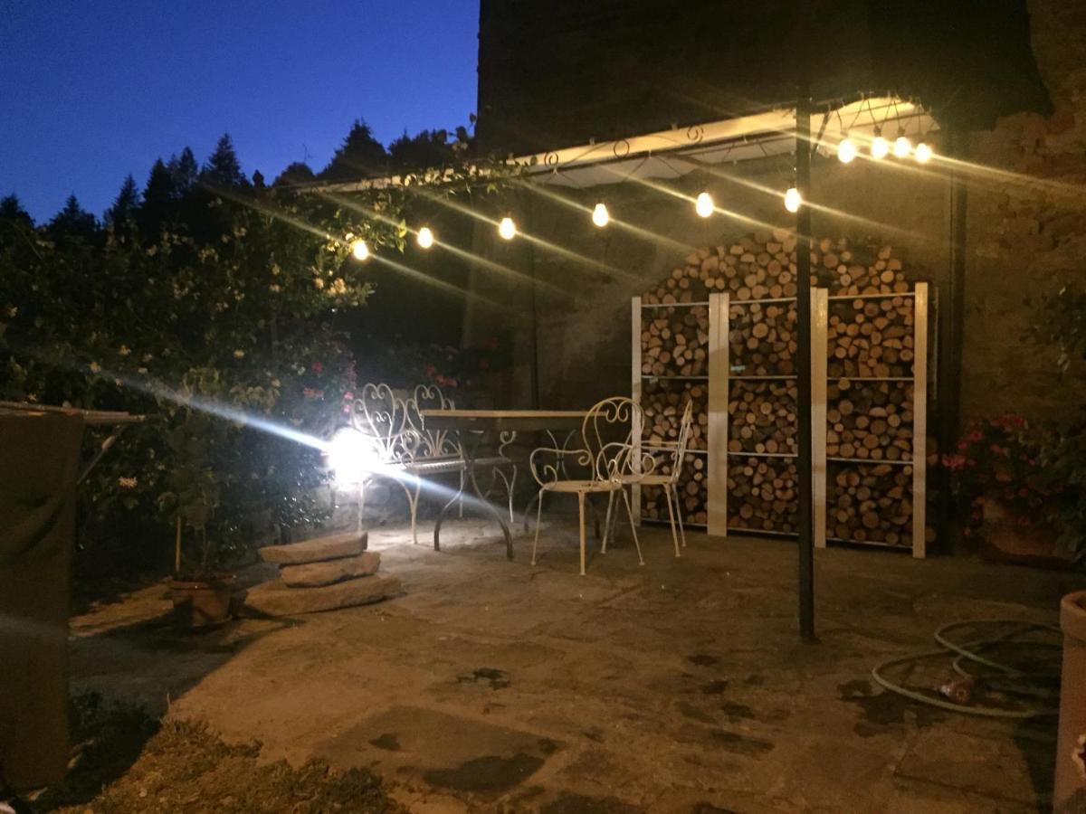 Castello Di Urbech Leilighet Pratovecchio Eksteriør bilde
